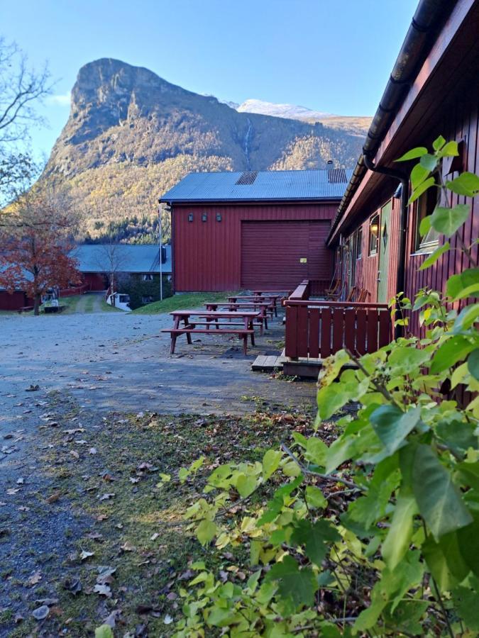 Apartamento Lensmansgarden Fjosen Innfjorden Exterior foto